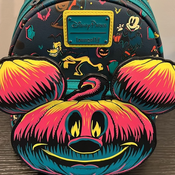 Disney Parks Halloween loungefly bag - Picture 2 of 4